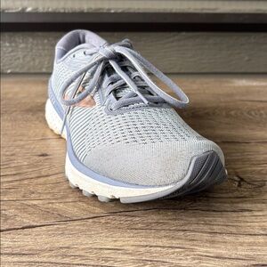 BROOKS adrenaline Women’s  sneakers size 12